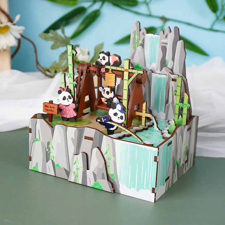 Pandas' Home Music Box