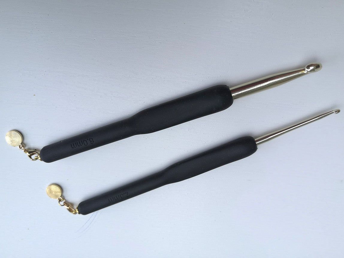 Garn und Farben - Häkelnadeln