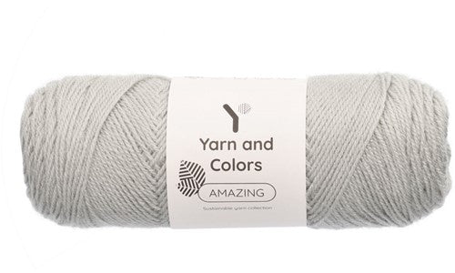 Yarn and Colors Amazing acryl garen